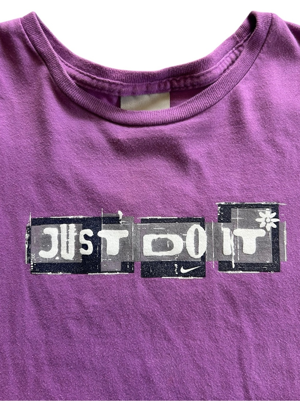 Y2K Nike Vintage Boxy 100% Cotton Size XL Sparkly Retro Grunge Skater Activewear